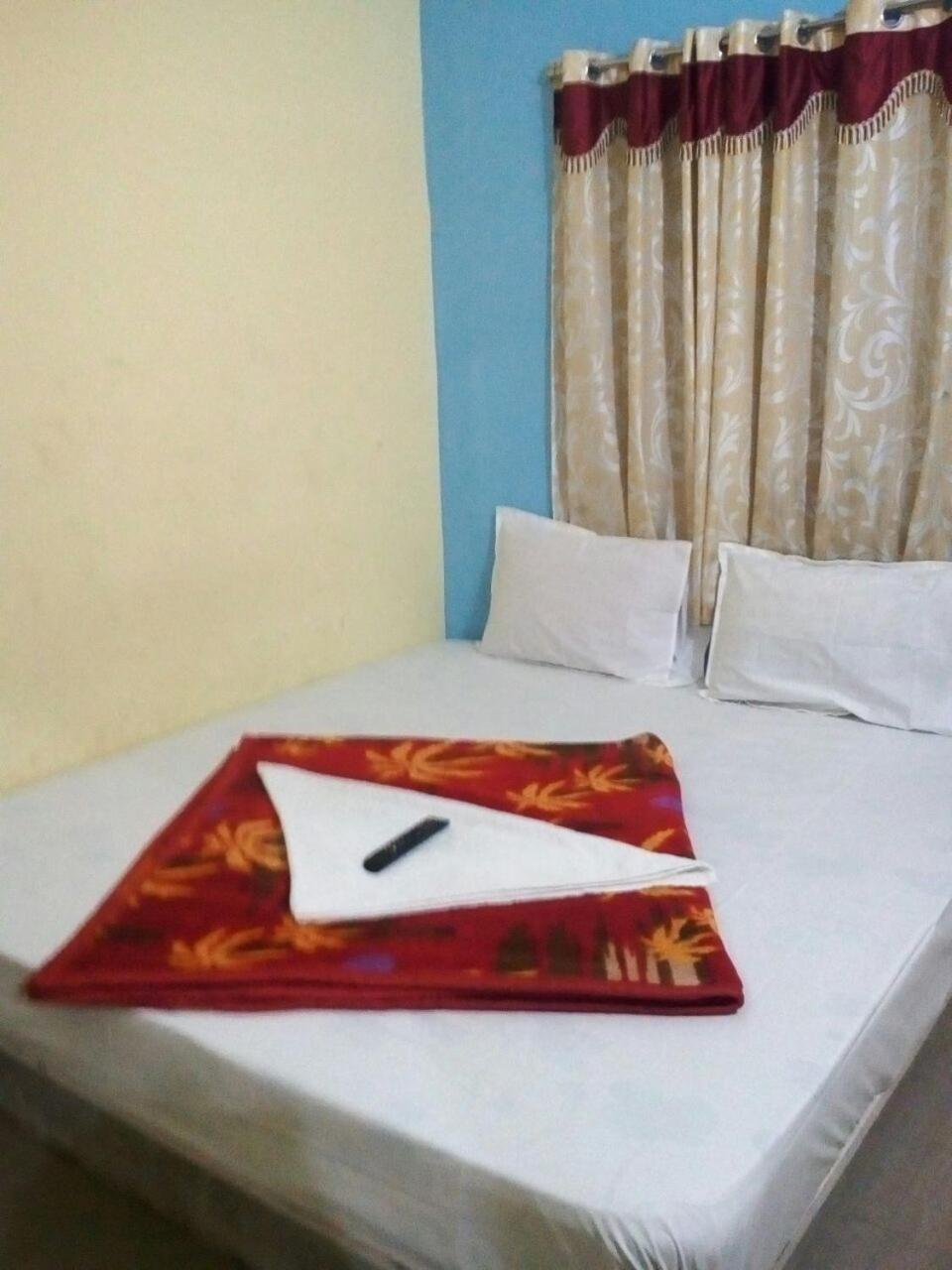 Sri Thanga Harish Cottage Єркауд Екстер'єр фото