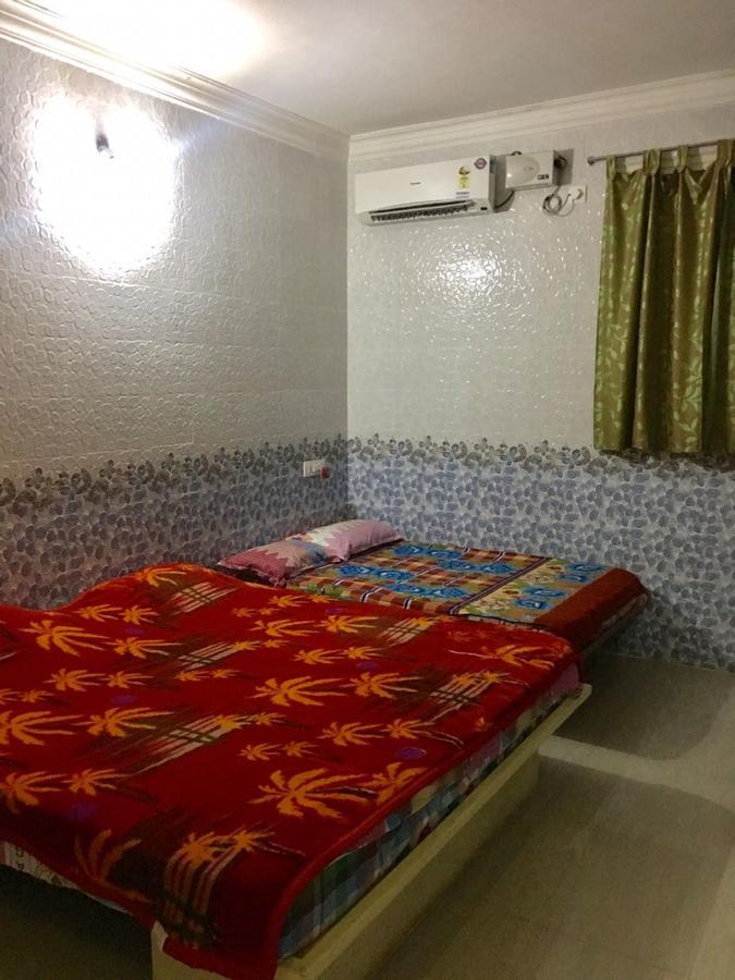 Sri Thanga Harish Cottage Єркауд Екстер'єр фото
