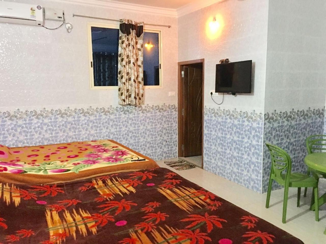 Sri Thanga Harish Cottage Єркауд Екстер'єр фото