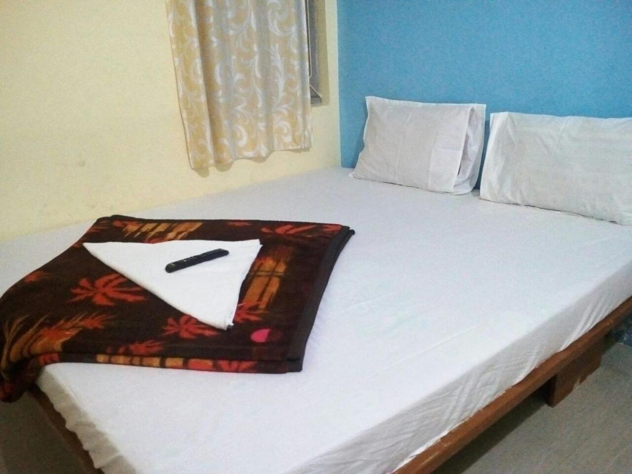Sri Thanga Harish Cottage Єркауд Екстер'єр фото